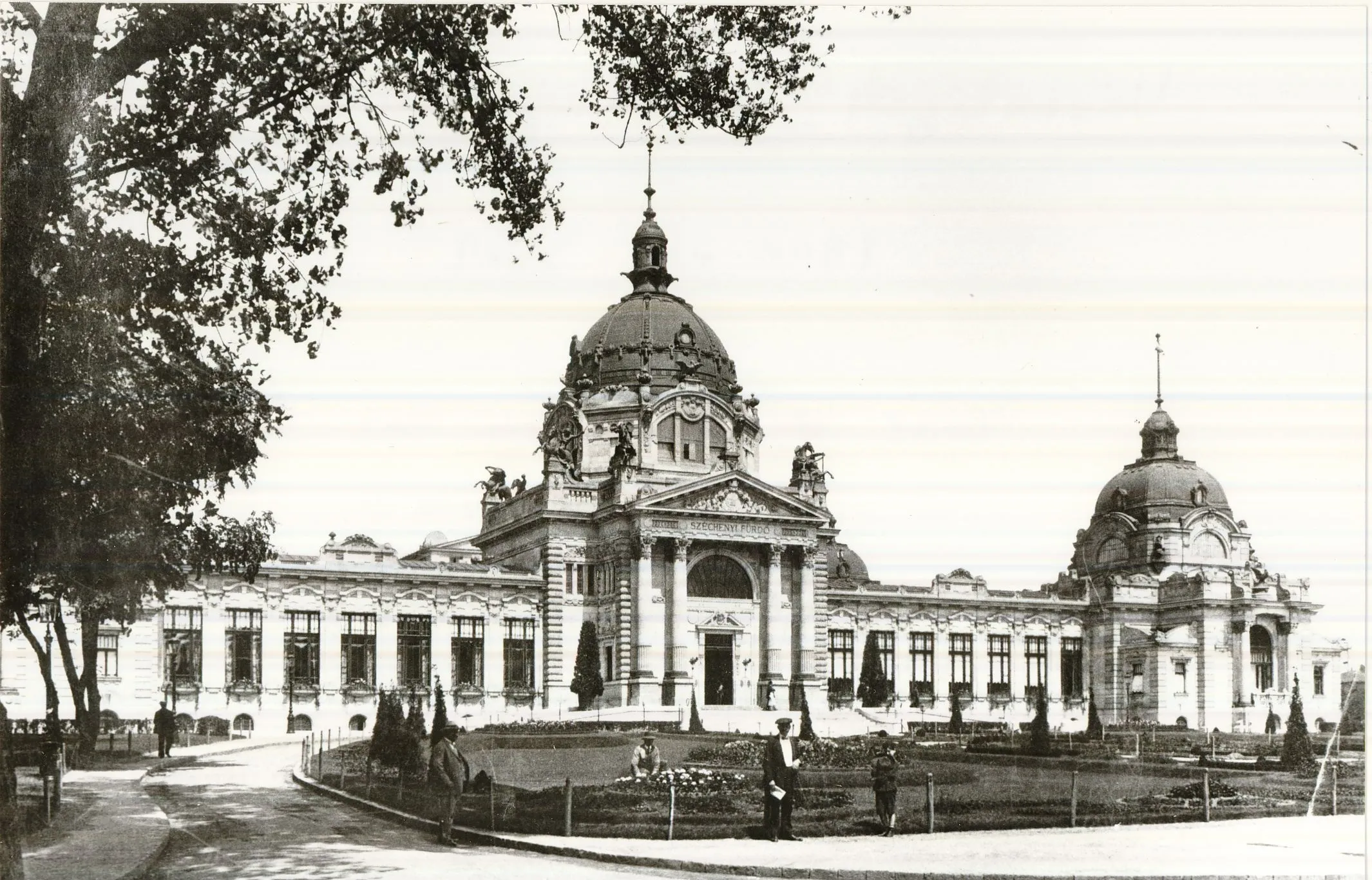 Vintage view of Széchenyi Baths courtyard and pools
